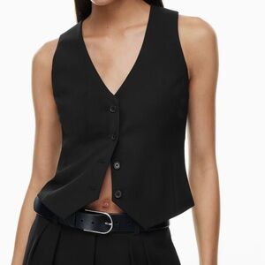 NWT Aritzia Babaton color Black Deniro Vest